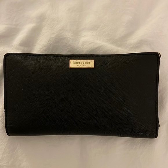 Kate spade wallet - Picture 1 of 5